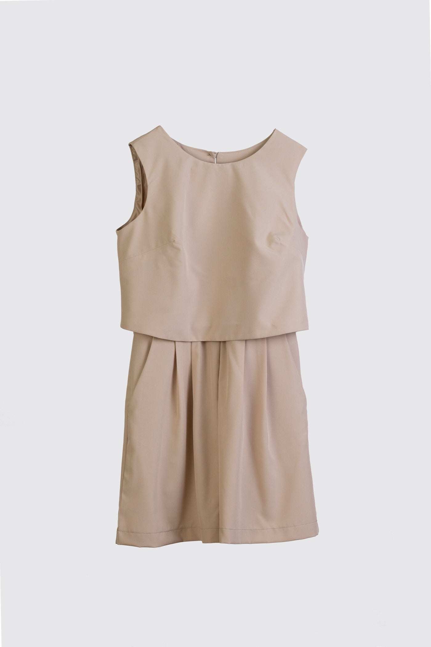JUMPSUIT CORTO